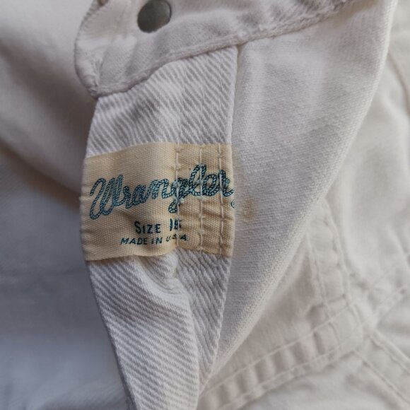 26" Vintage Wrangler White Denim Cutoff Shorts Womens Boys 16 USA Made Frayed He - Picture 7 of 7